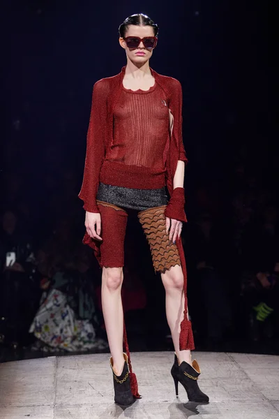 Look 23
